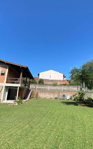 Casa à venda com 75m², 2 quartos e 2 vagasÁrea Externa