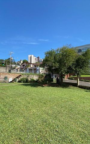 Casa à venda com 75m², 2 quartos e 2 vagasÁrea Externa