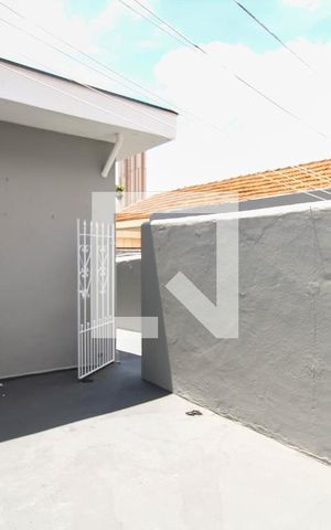 Casa para alugar com 110m², 2 quartos e 1 vaga Casa para alugar com 110m², 2 quartos e 1 vagaQuintal