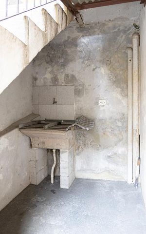 Casa para alugar com 30m², 1 quarto e sem vaga Casa para alugar com 30m², 1 quarto e sem vagaÁrea de Serviço