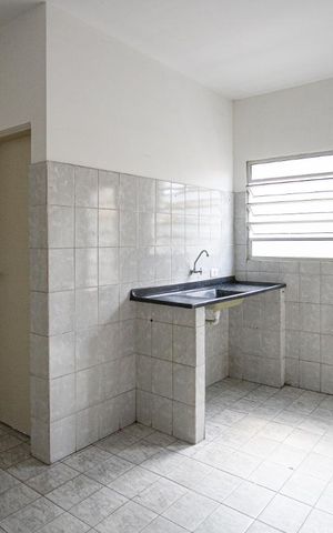 Casa para alugar com 30m², 1 quarto e sem vaga Casa para alugar com 30m², 1 quarto e sem vagaBanheiro