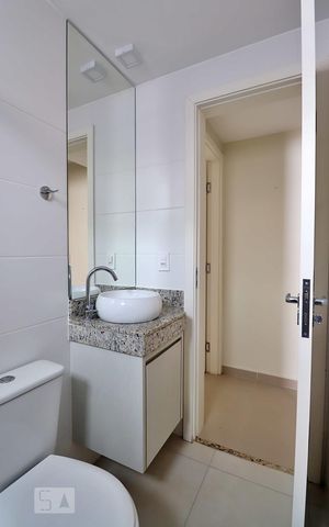 Apartamento à venda com 58m², 2 quartos e 1 vagaBanheiro Social