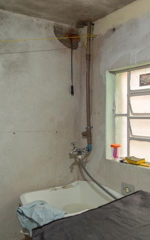 Casa à venda com 162m², 2 quartos e 3 vagas Casa à venda com 162m², 2 quartos e 3 vagasÁrea de Serviço