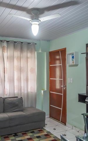 Casa à venda com 162m², 2 quartos e 3 vagas Casa à venda com 162m², 2 quartos e 3 vagasSala