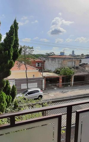 Casa à venda com 460m², 4 quartos e 6 vagasVaranda Suite 2