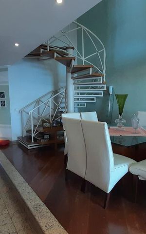 Casa à venda com 460m², 4 quartos e 6 vagasSala Jantar