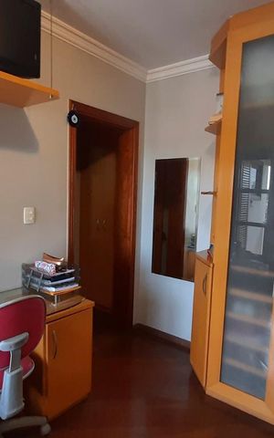 Casa à venda com 460m², 4 quartos e 6 vagasSuite 2