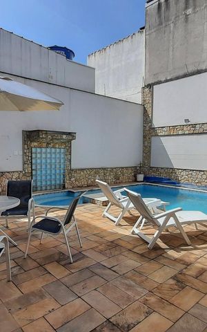 Casa à venda com 460m², 4 quartos e 6 vagasPiscina
