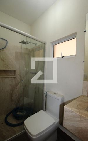 Casa à venda com 240m², 3 quartos e 4 vagasBanheiro da Varanda Gourmet