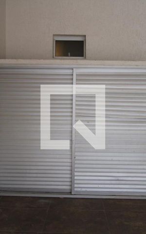 Casa à venda com 240m², 3 quartos e 4 vagasEntrada e Garagem - Depósito