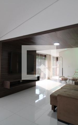 Casa à venda com 240m², 3 quartos e 4 vagasSala de TV