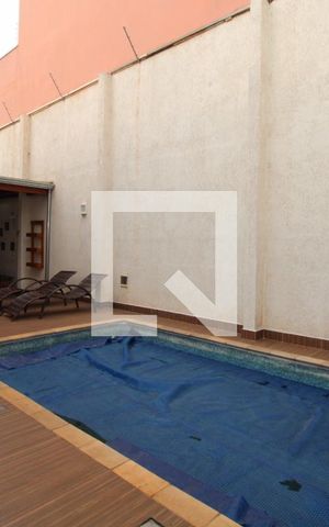 Casa à venda com 240m², 3 quartos e 4 vagasQuintal