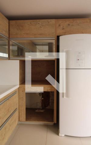 Casa à venda com 240m², 3 quartos e 4 vagasCozinha e sala de jantar