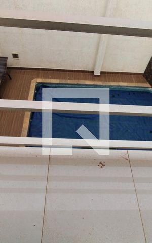 Casa à venda com 240m², 3 quartos e 4 vagasSacada do Quarto 3