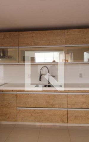 Casa à venda com 240m², 3 quartos e 4 vagasCozinha e sala de jantar