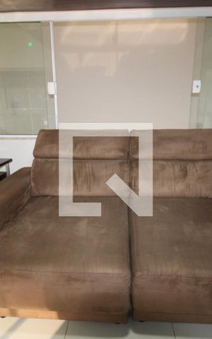 Casa à venda com 240m², 3 quartos e 4 vagasSala de TV