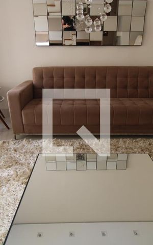 Casa à venda com 240m², 3 quartos e 4 vagasSala