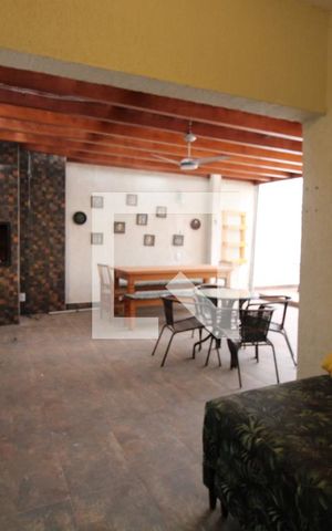 Casa à venda com 240m², 3 quartos e 4 vagasVaranda Gourmet