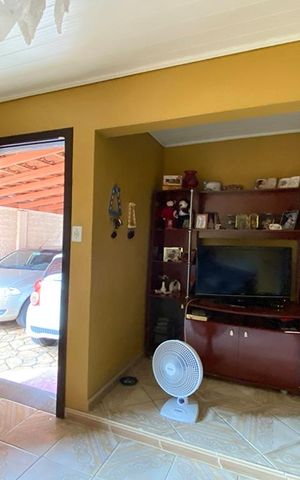Casa à venda com 280m², 4 quartos e 4 vagasSala