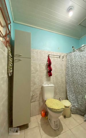 Casa à venda com 280m², 4 quartos e 4 vagasBanheiro 2