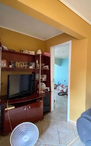 Casa à venda com 280m², 4 quartos e 4 vagasSala