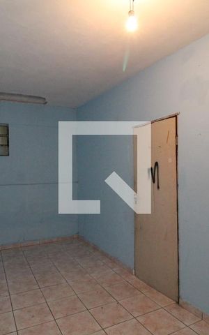 Casa à venda com 700m², 5 quartos e 4 vagasSuíte 1