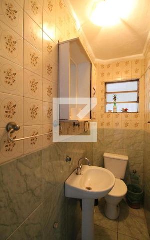Casa à venda com 700m², 5 quartos e 4 vagasBanheiro 2