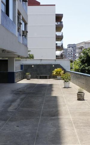 Apartamento à venda com 85m², 2 quartos e 1 vagaÁrea Comum - Playground