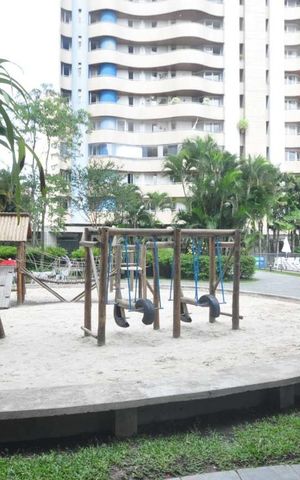 Apartamento à venda com 370m², 5 quartos e 4 vagasPlayground
