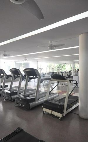 Apartamento à venda com 370m², 5 quartos e 4 vagasAcademia