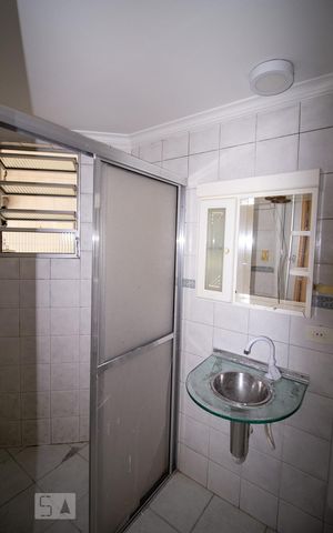 Apartamento para alugar com 65m², 2 quartos e 1 vagaBanheiro