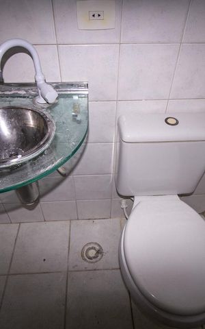 Apartamento para alugar com 65m², 2 quartos e 1 vagaBanheiro