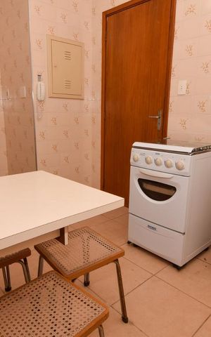Apartamento para alugar com 105m², 3 quartos e 2 vagas Apartamento para alugar com 105m², 3 quartos e 2 vagasCozinha