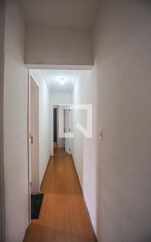 Casa para alugar com 220m², 3 quartos e 2 vagas Casa para alugar com 220m², 3 quartos e 2 vagasCorredor