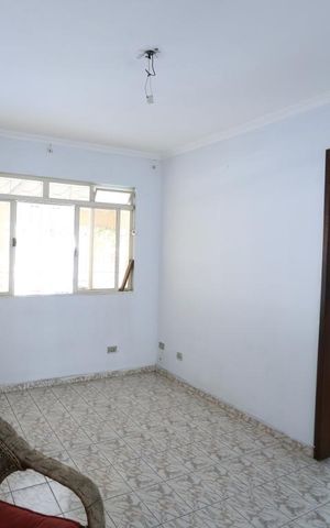 Casa à venda com 300m², 4 quartos e 5 vagasSala - Casa 1