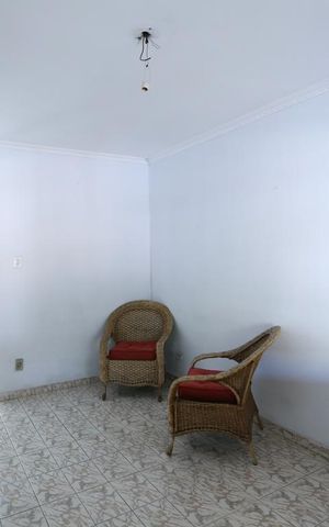 Casa à venda com 300m², 4 quartos e 5 vagasSala - Casa 1