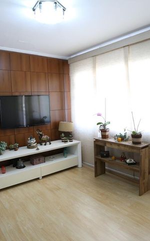 Casa à venda com 300m², 4 quartos e 5 vagasSala - Casa 2