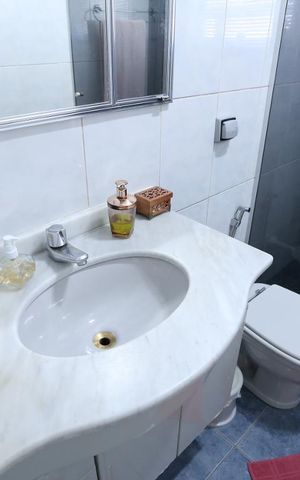 Casa à venda com 300m², 4 quartos e 5 vagasBanheiro - Casa 2