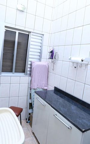 Casa à venda com 300m², 4 quartos e 5 vagasÁrea de Serviço - Casa 2