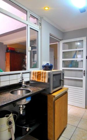 Casa à venda com 250m², 3 quartos e 2 vagasCozinha
