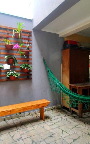Casa à venda com 250m², 3 quartos e 2 vagasQuintal