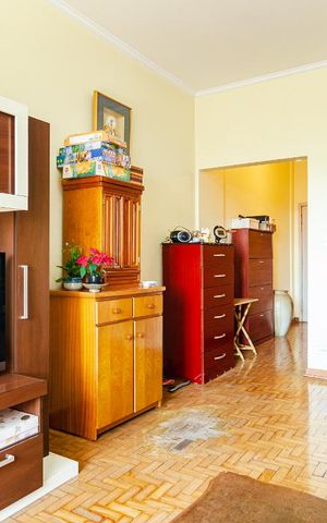 Apartamento à venda com 120m², 3 quartos e 1 vaga Apartamento à venda com 120m², 3 quartos e 1 vagaSala