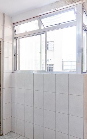 Apartamento à venda com 120m², 3 quartos e 1 vaga Apartamento à venda com 120m², 3 quartos e 1 vagaLavanderia