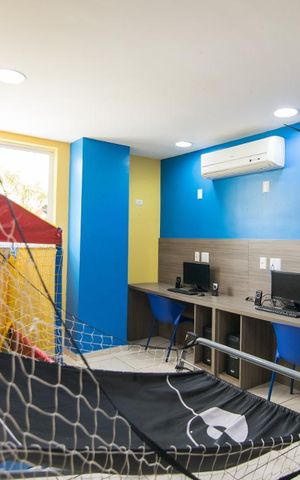 Apartamento à venda com 83m², 3 quartos e 1 vaga Apartamento à venda com 83m², 3 quartos e 1 vagaÁrea Comum - Jogos