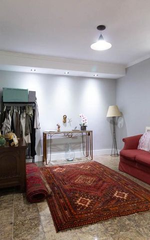 Casa à venda com 500m², 3 quartos e 3 vagas Casa à venda com 500m², 3 quartos e 3 vagasSala 2