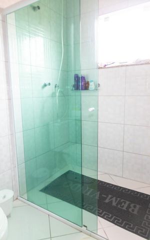Casa à venda com 400m², 5 quartos e 5 vagas Casa à venda com 400m², 5 quartos e 5 vagasBanheiro da Suíte 2 da Edícula