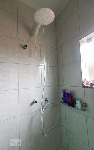 Casa à venda com 400m², 5 quartos e 5 vagas Casa à venda com 400m², 5 quartos e 5 vagasBanheiro da Suíte 2 da Edícula