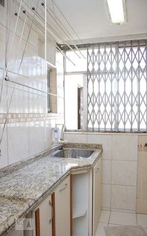 Apartamento à venda com 70m², 2 quartos e 1 vagaCozinha