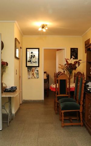 Casa à venda com 200m², 4 quartos e 3 vagasSala 2