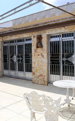 Casa à venda com 200m², 4 quartos e 3 vagasVaranda da Sala